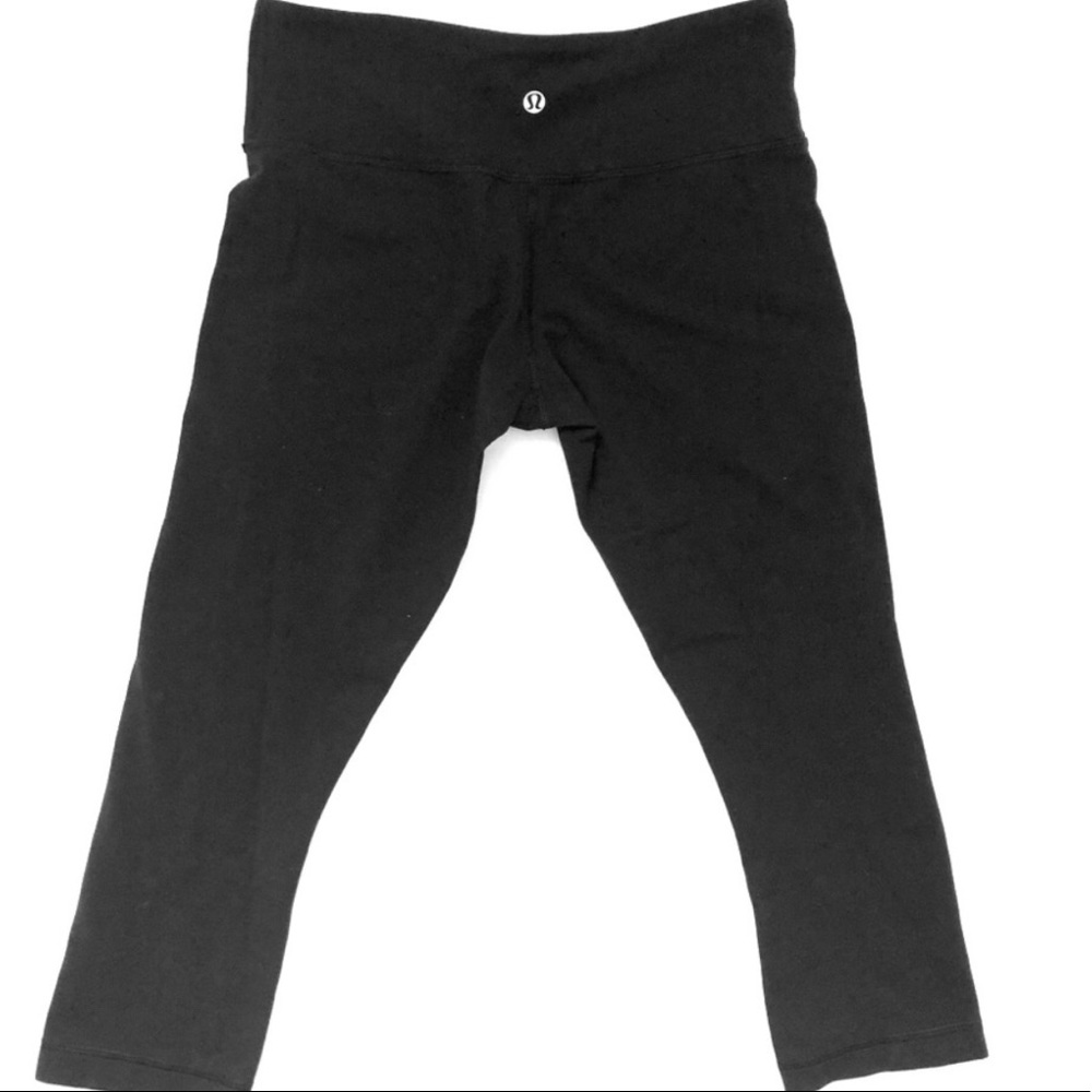 Lululemon Cropped Legging Size 6
